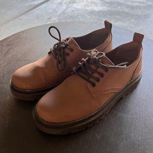 ZARA RUBBERIZED DERBY SHOES
BROWN 1/4560/230/700/38
Boys size 5.5